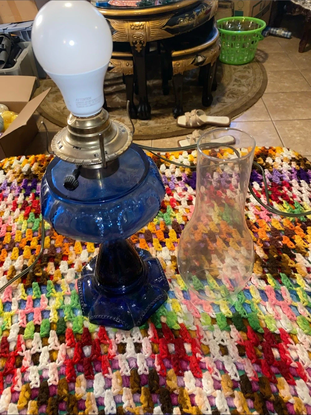 Vintage Findlay Queen Of Hearts Blue Glass Electric Oil Lamp clear Glass Chimney